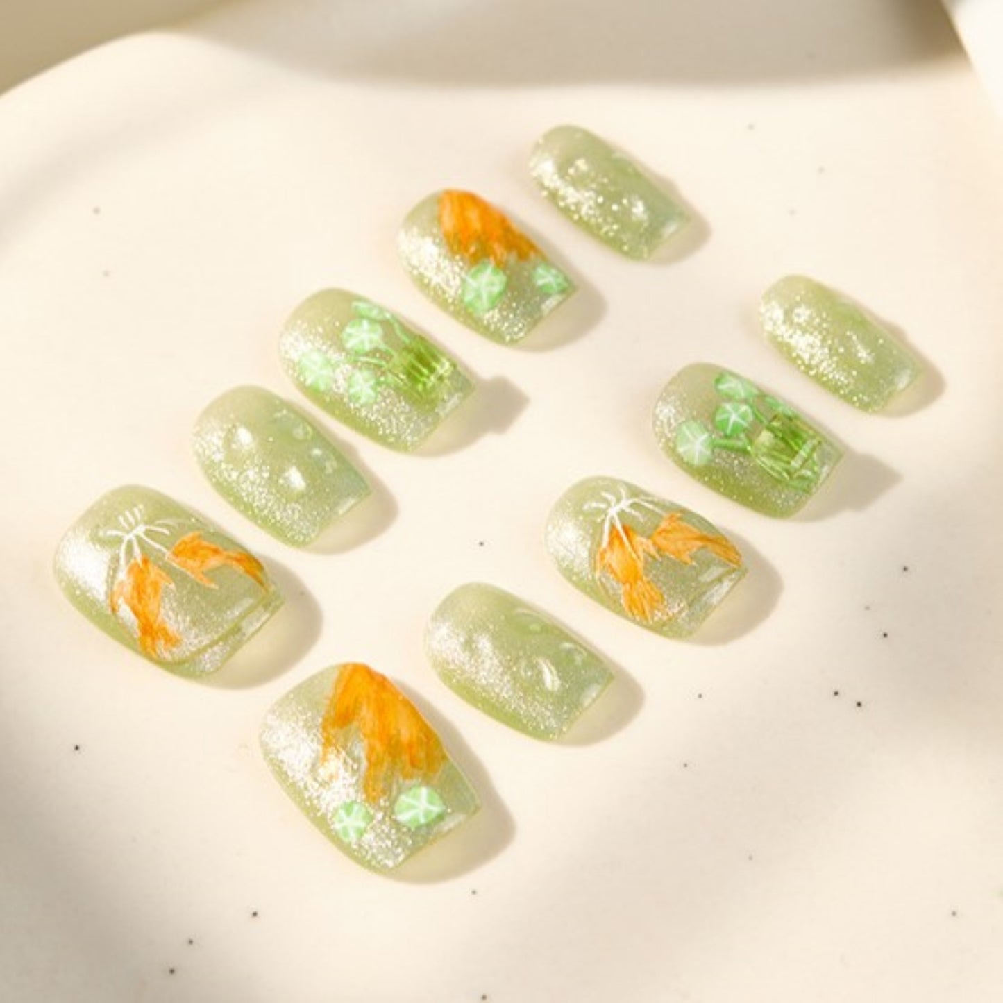 Peridot Garden Bloom 🍃
